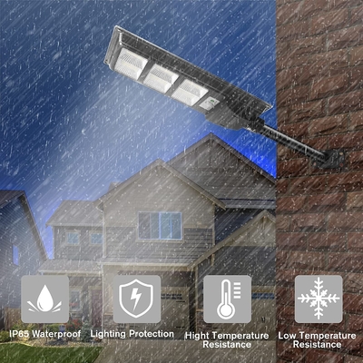 ไฟถนนพลังงานแสงอาทิตย์ 120 วัตต์สำหรับกลางแจ้ง 5000K Daylight White Flood Endurance IP65 Waterproof